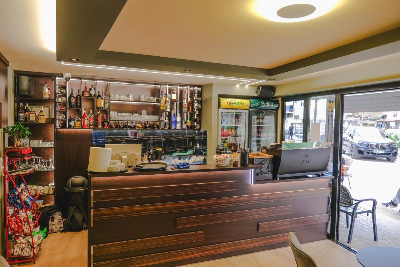 Fori'S Rooms Himarë Dış mekan fotoğraf
