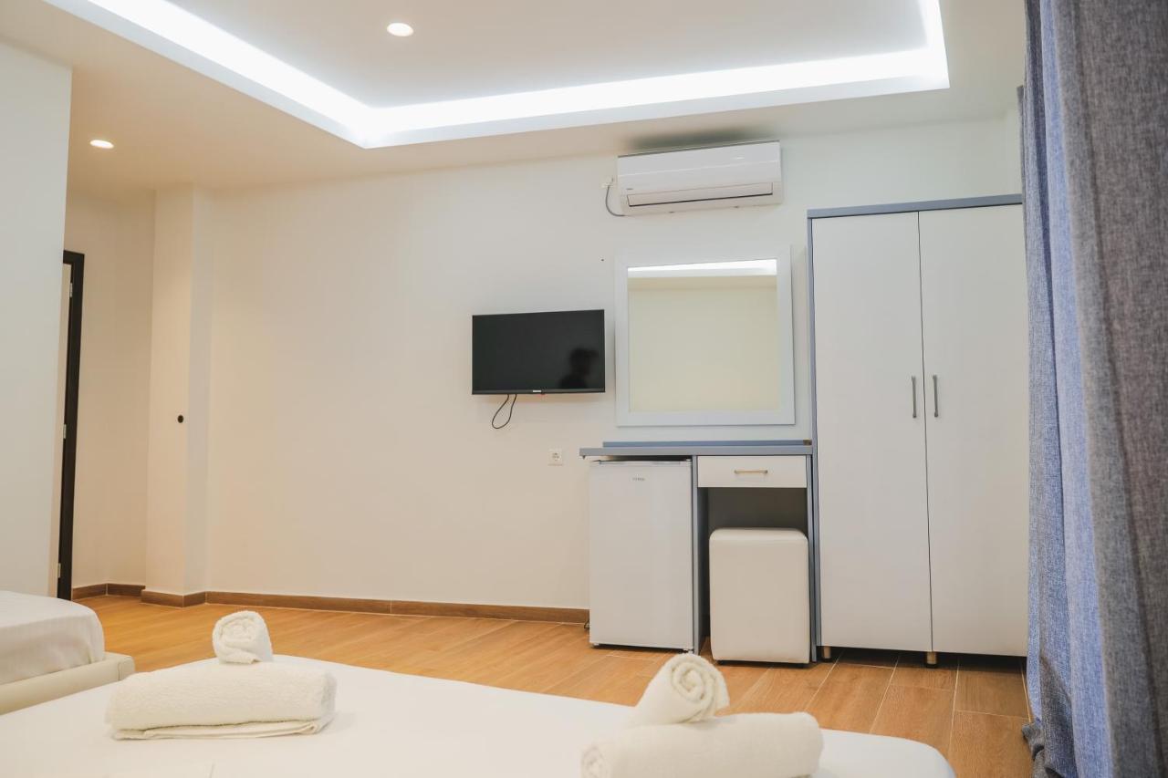 Fori'S Rooms Himarë Dış mekan fotoğraf