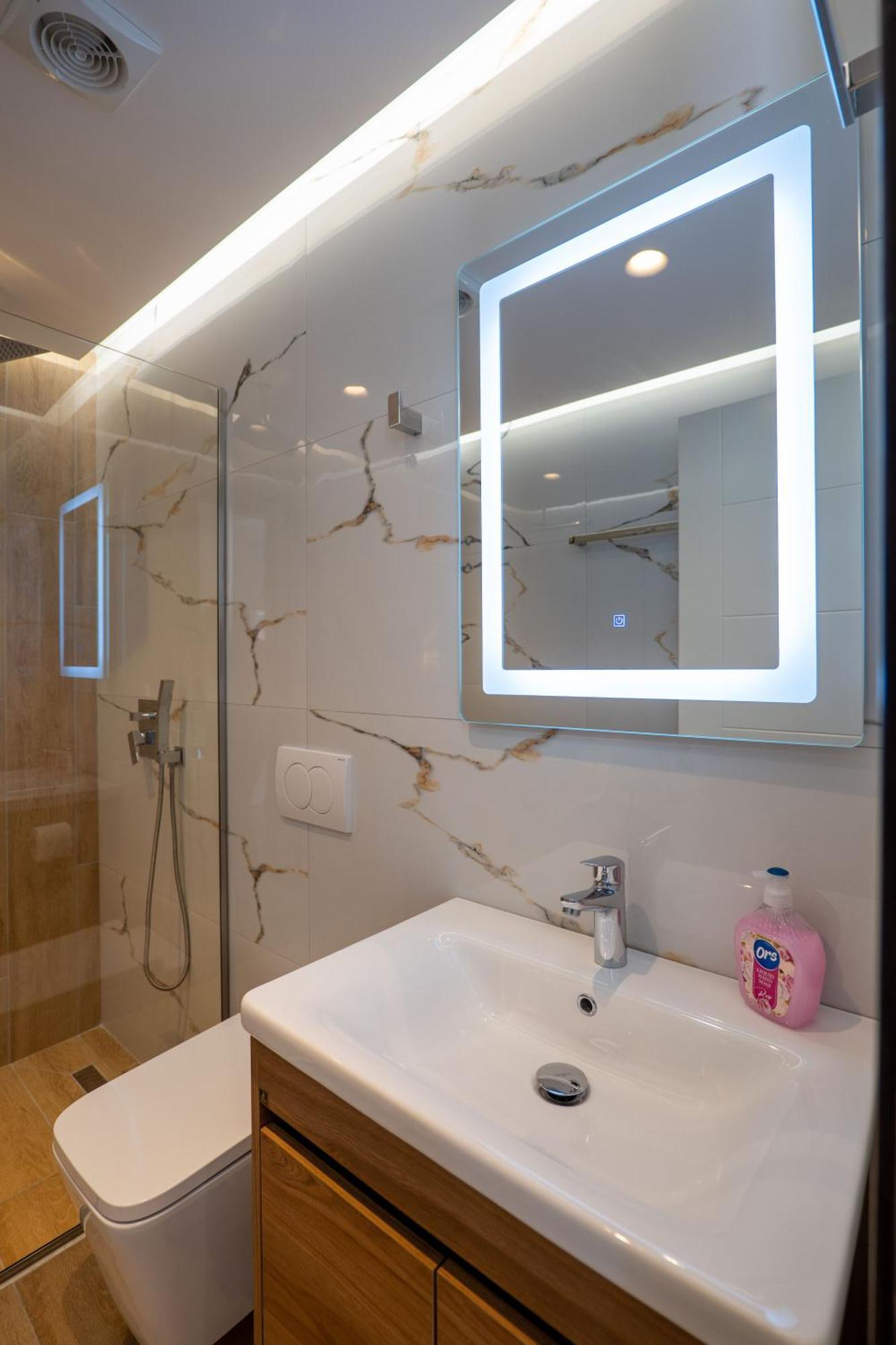 Fori'S Rooms Himarë Dış mekan fotoğraf