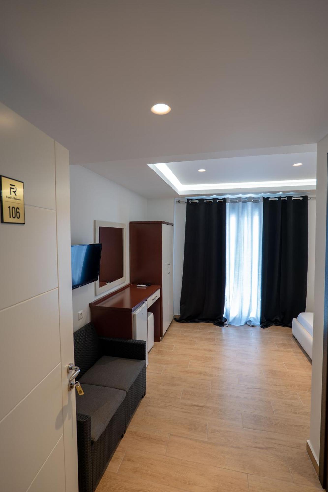 Fori'S Rooms Himarë Dış mekan fotoğraf