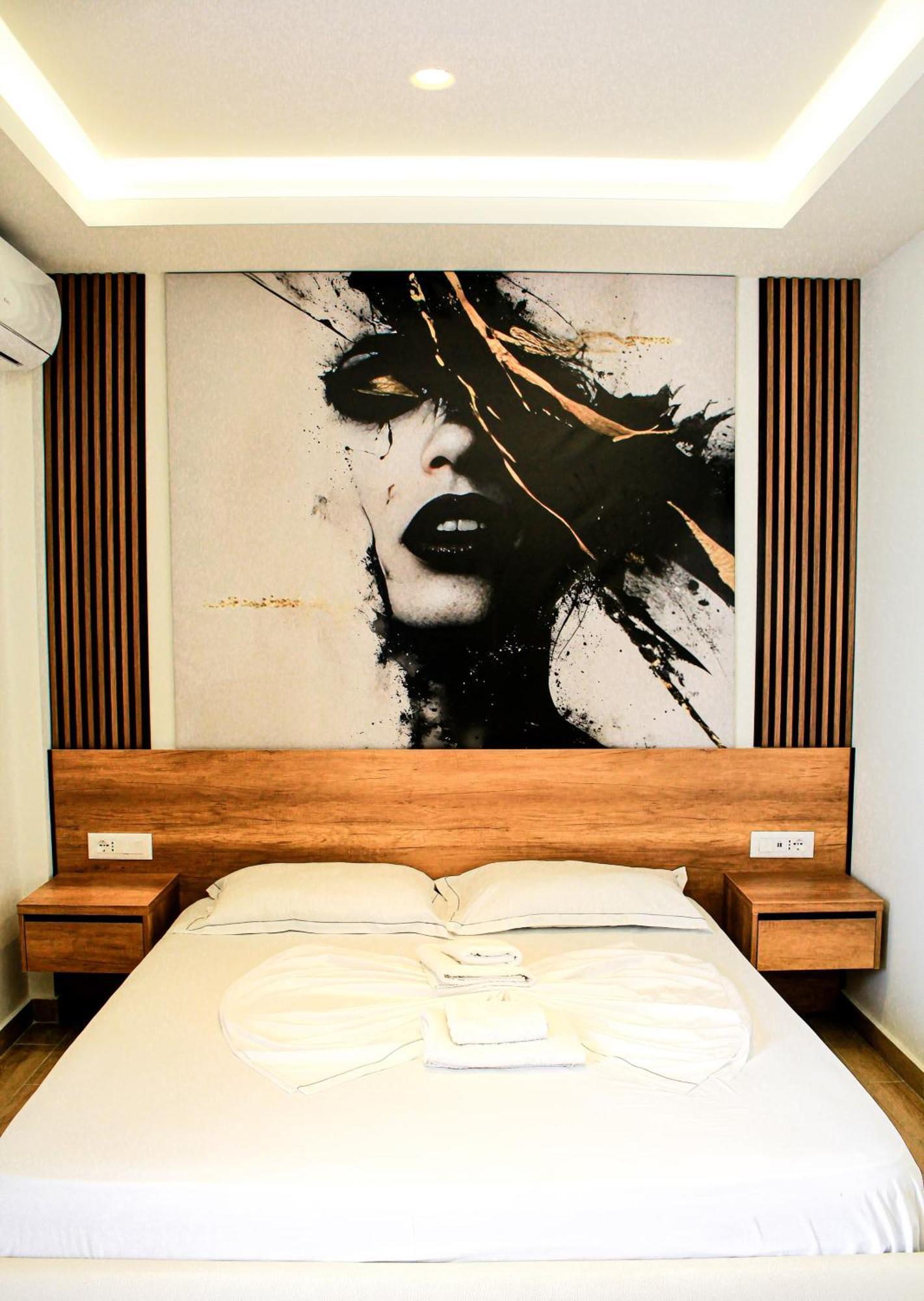 Fori'S Rooms Himarë Dış mekan fotoğraf