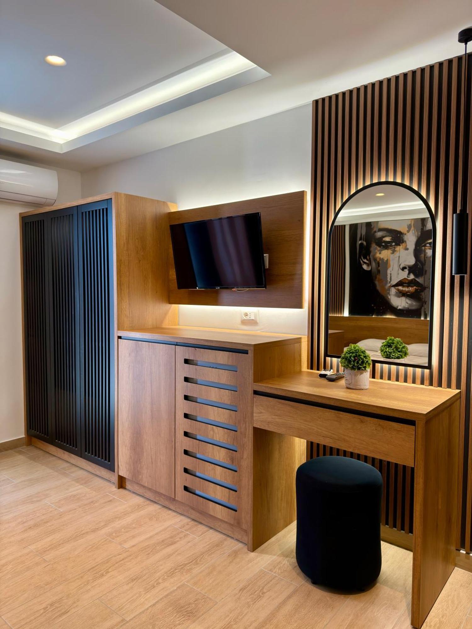 Fori'S Rooms Himarë Dış mekan fotoğraf