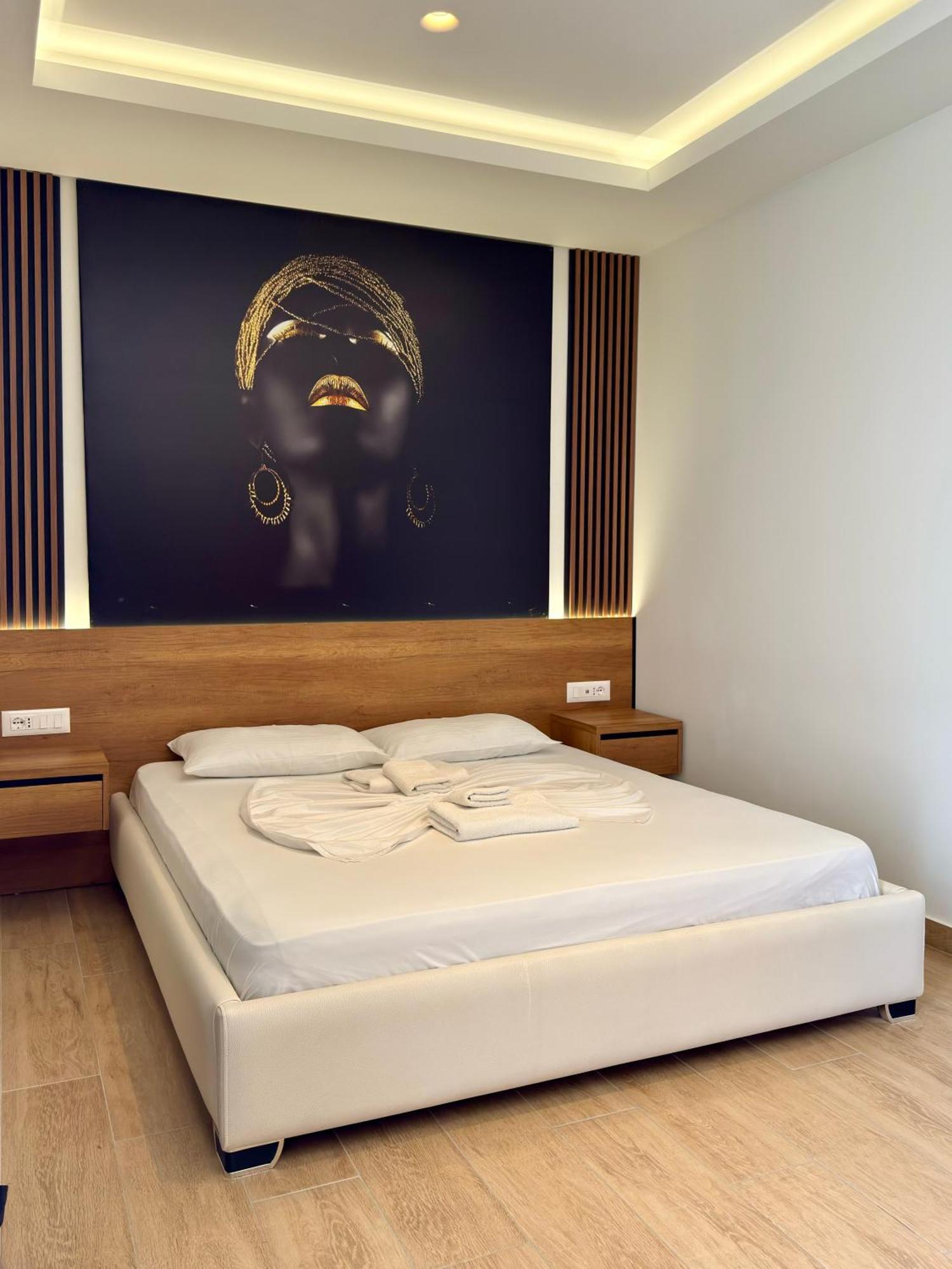 Fori'S Rooms Himarë Dış mekan fotoğraf