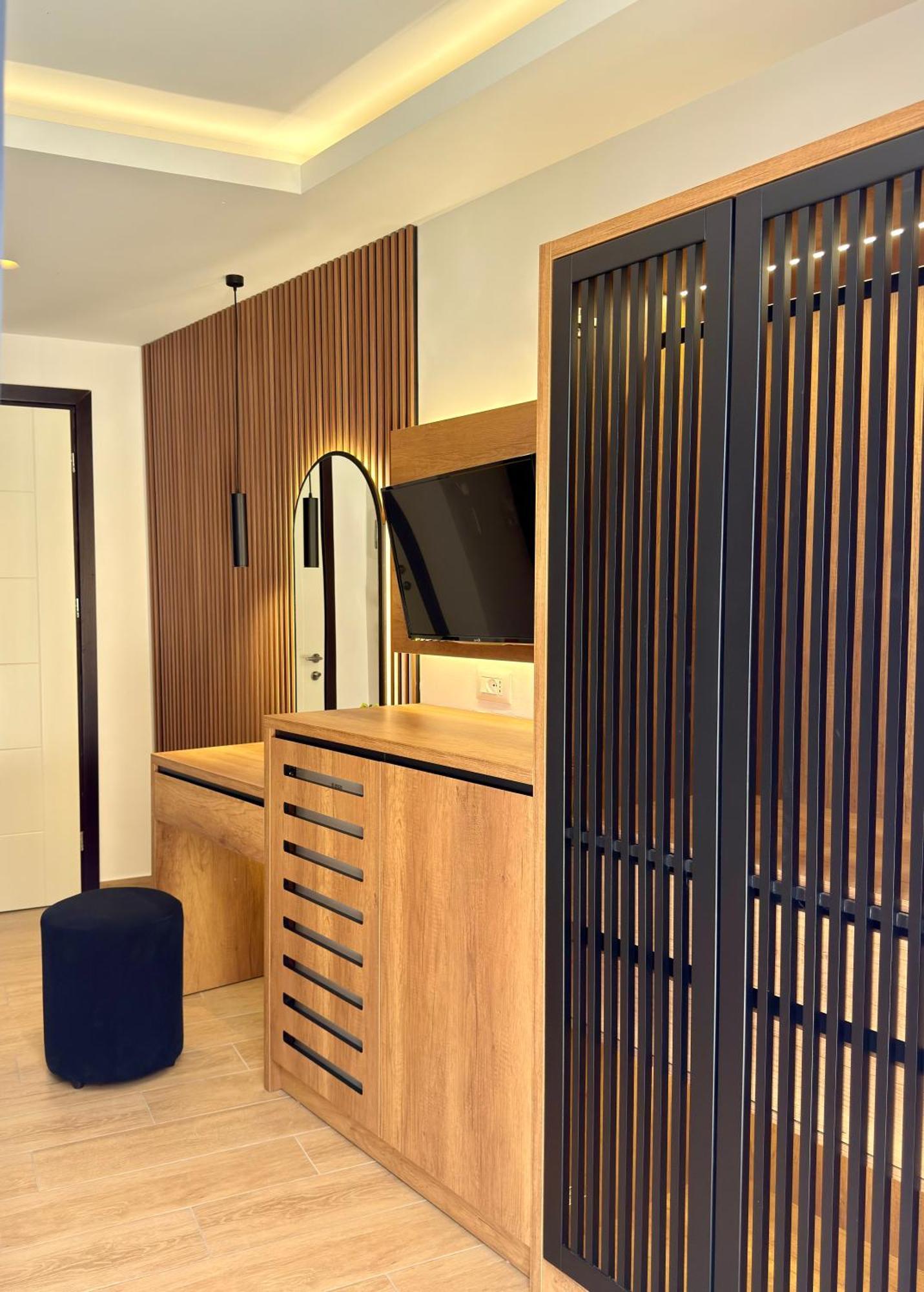 Fori'S Rooms Himarë Dış mekan fotoğraf